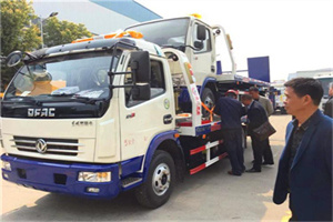 吴中区汽车道路救援拖车价格